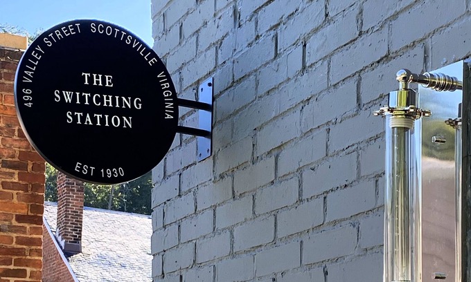 Scottsville Cabaña | Come Stay in Scottsville's Historic Telephone Switching Station