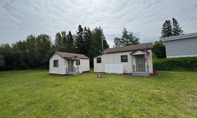 Eagle River Cabaña | Come visit Lake Superior on the largest island in the continental United States.