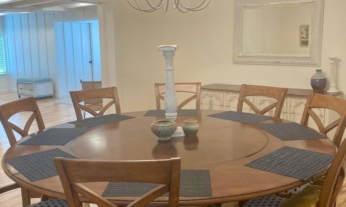 Frostproof Cabaña | Come visit this Amazing Cottage on Beautiful Lake Reedy!