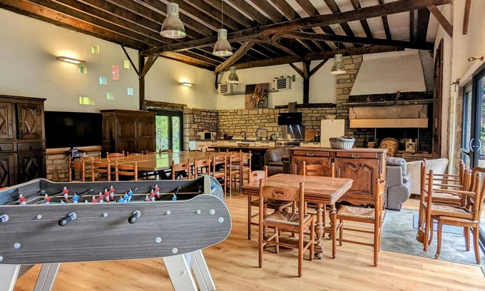 Fretigney-et-Velloreille Cabaña | Casa rural con piscina, SPA, Wi-Fi y aparcamiento en 6 Rue du Pré de la Haie