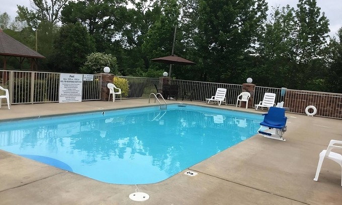 Cabot Complejo | Comfort and Convenience! 4 Pet-friendly Units, Free Breakfast & Parking, Pool