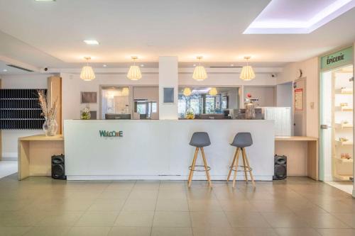 La Plage Hotel | Comfort Aparthotel Marseille Prado