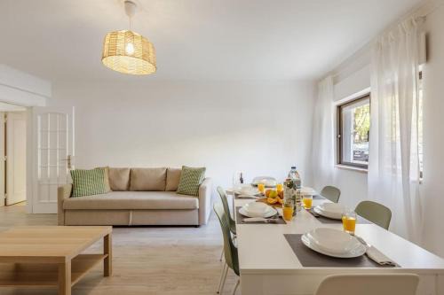 Massama Apartamento | Comfort & Convenience in central Massamá