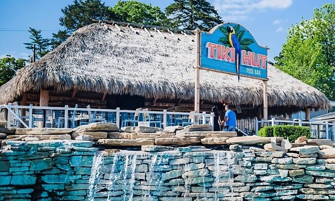 Osage Beach Hotel | Comfort & Convenience! 3 Convenient Units, Free Parking, Near Lake of the Ozarks