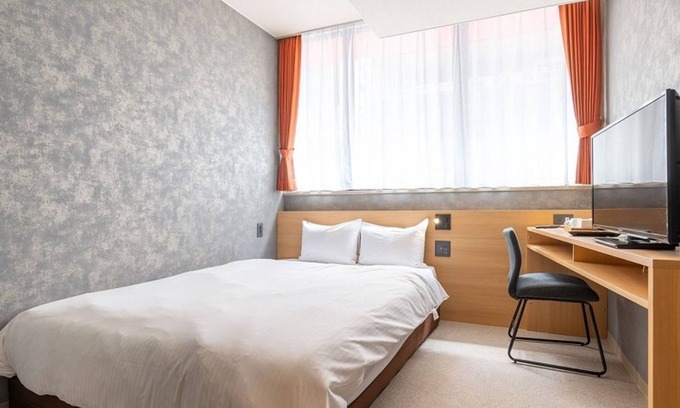 Higashishinsaibashi Hotel | Comfort Double Breakfast included Enjoy a safe / Osaka Ōsaka