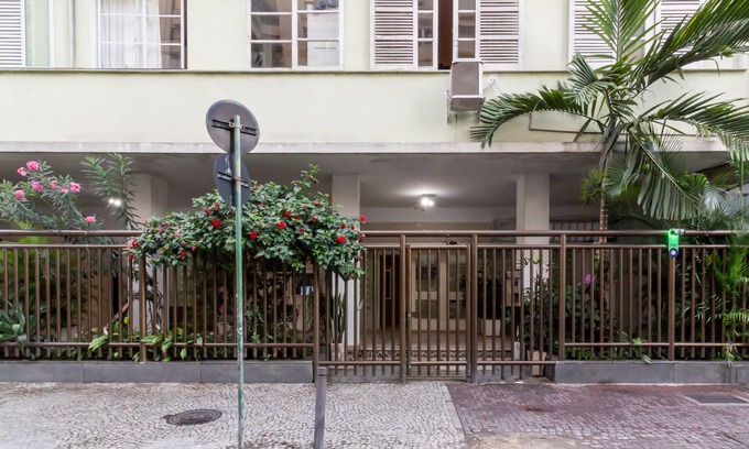 Ipanema Apartamento | Comfort in Ipanema 6 Minutes From the Beach J302
