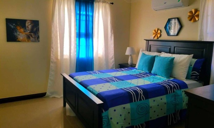 Old Harbour Casa | Comfort in Style in a newly built 2bdr home