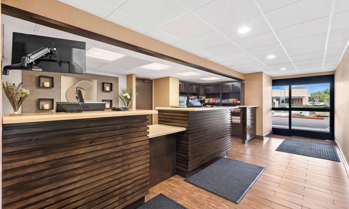Lincoln Acres Hotel | Comfort Inn Chula Vista San Diego South