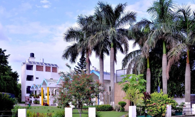 Madhopur Hotel | Comfort Inn Coral River