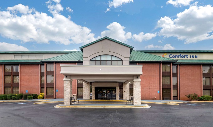 Matthews Hotel | Comfort Inn Matthews / Charlotte