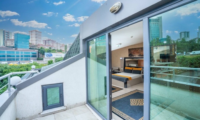 Atasehir Apartamento | COMFORT INN SUITE