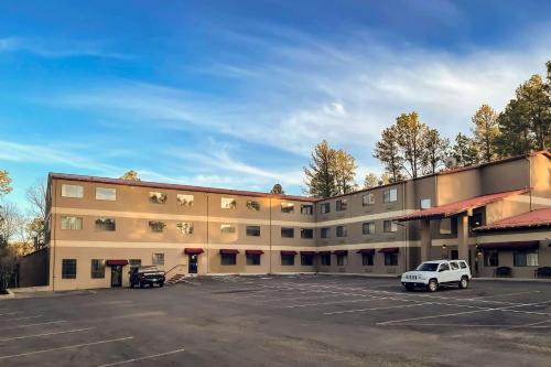 Ruidoso Hotel | Comfort Inn & Suites Midtown