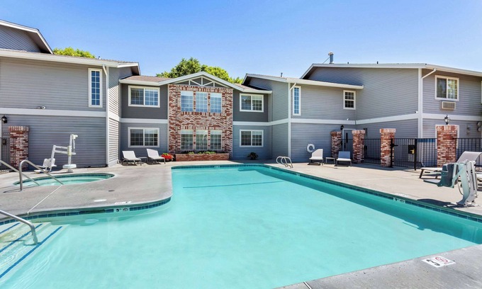 Susanville Hotel | Comfort Inn & Suites Susanville