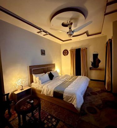 Gulshan-e-Iqbal Hotel | Comfort lodge Guest House