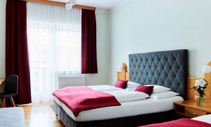 Bad Blumau Apartamento | Comfort multi-bed room | up to 2 nights - Hotel Garni Thermenoase