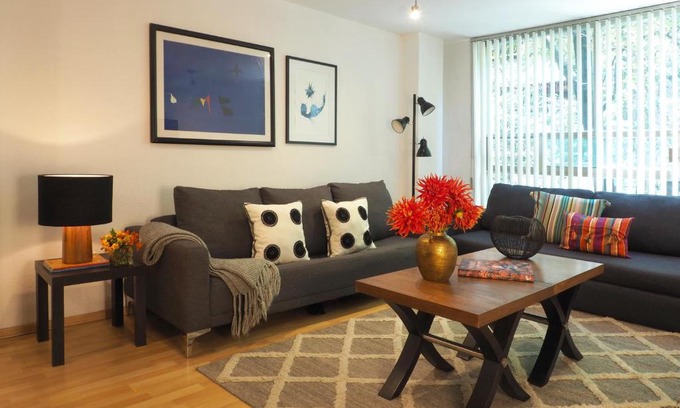 Zona Rosa de la Ciudad de México Apartamento | Comfort Reforma By The Local Way