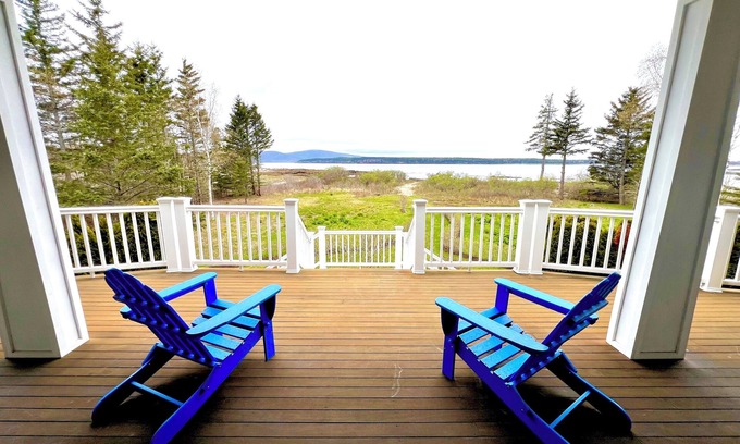 Winter Harbor Casa | Comfort & Relaxation on the Maine Coast! Family-focused estate & private beach!