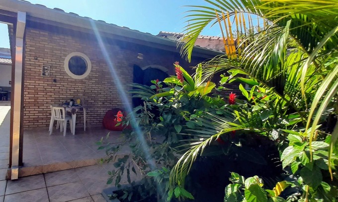 Porto Novo Casa | Confort ,espacio a250m. de la playa: ¡Ocio para familiares, amigos y su mascota!
