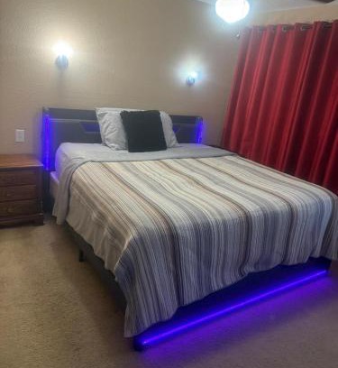 Justin Casa | Comfort Stays Relax in a Cozy King Bedroom