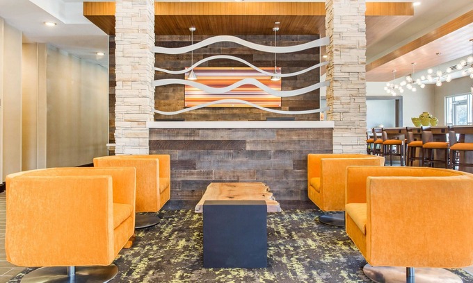 North Charleston Hotel | Comfort Suites North Charleston - Ashley Phosphate