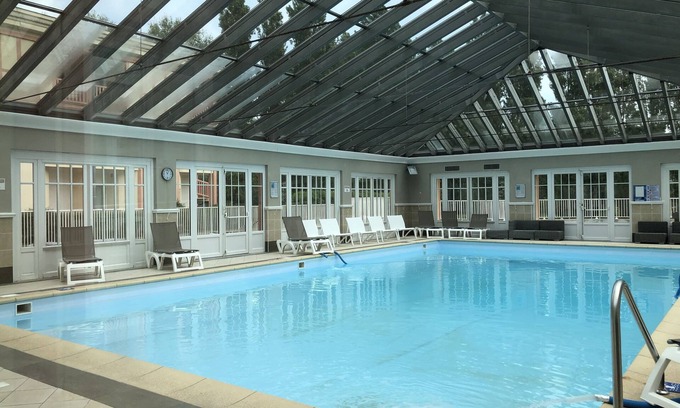 Le Touquet-Paris-Plage Apartamento | Comfortable apartment with swimming pool, tennis court and parking