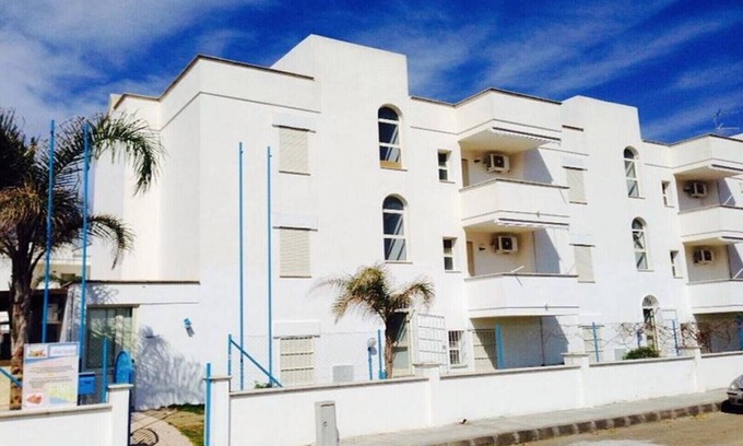 Torre Mozza Apartamento | Confortable apartamento de dos habitaciones con jardín a 120 m de la playa.