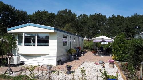 Paasloo Casa | Comfortabel 4-persoons chalet (airco + fietsen) op Recreatiepark Eikenhof