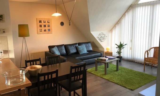 Turnhout Apartamento | Comfortabel dakappartement met zicht op jachthaven