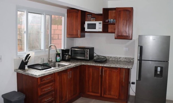 Desamparados Apartamento | Comfortable 2 bedroom rental unit 10 min from SJO