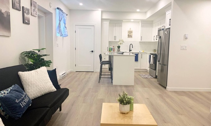 Willoughby Casa | Comfortable 2BR-Quiet Neighborhood-5mins to Langley Events-Extended Stays Ready