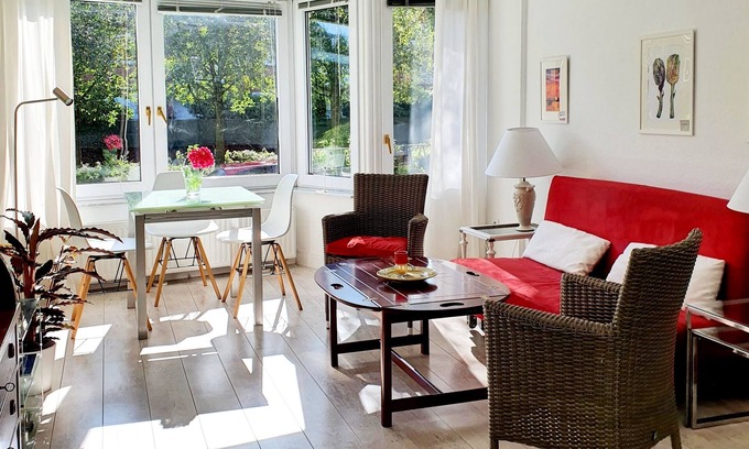 Niendorf Apartamento | Comfortable 2-room apartment near the subway in a quiet location