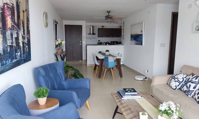 Tumba Vieja Apartamento | Apartamento comodo y esteticamente equilibrado