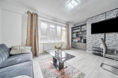 Greenwich West Apartamento | Comfortable and Modern 2-Bedroom Greenwich Apartment