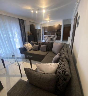 Kalamaria Apartamento | Comfortable Apartment With Parking