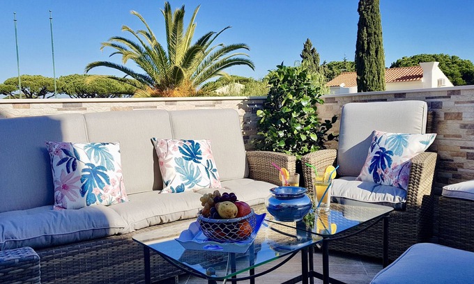 Vale do Lobo Condominio | Comfortable apartment in Val doLobo/ 5mn from the beach