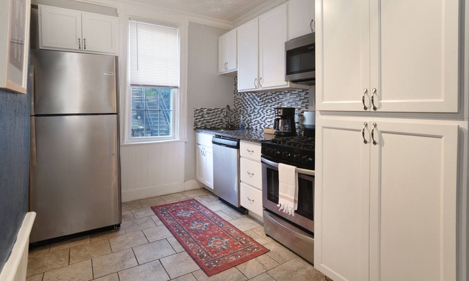 South Side Slopes Casa | Comfortable, Boho House on Quiet, Dead-end st Close to Southside and Downtown