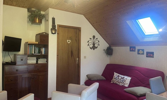 Cauterets Apartamento | Cómodo chalet en Cauterets con parking y balcón