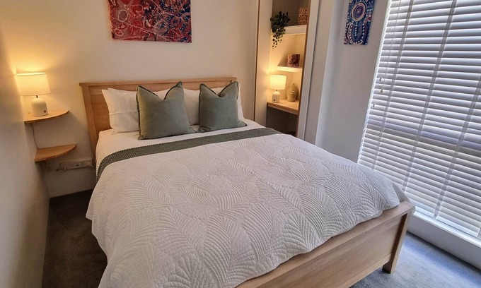 Quinns Rocks Apartamento | Comfortable & cosy Queen bed apartment