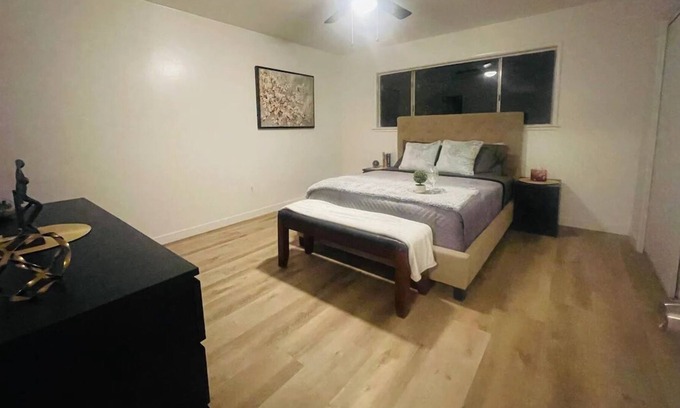 Fontana Casa | Comfortable family vacation/ business class.