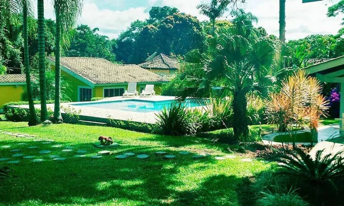 Parque Velho Hotel Cabaña | Comfortable farm in Atibaia, Wifi, Barbecue, Games Room - DabraHouse