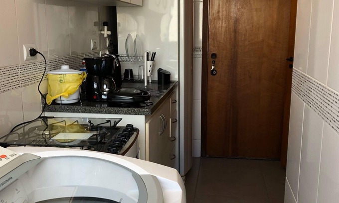 Icarai Apartamento | ajuste cómodo, muy bien ubicado, renovado, completo para su estadía.
