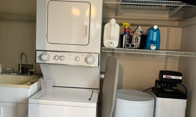 Holly Apartamento | Comfortable furnished 2-bedroom apartment