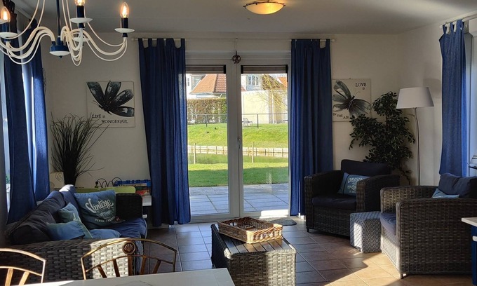 Kamperland Villa | Cómoda casa de vacaciones para 4 personas con jardín por el estanque y en la costa del Mar del Norte