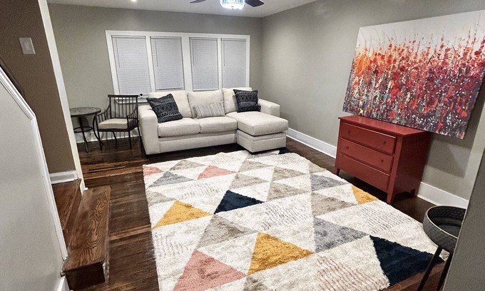 Aston Casa | Comfortable home away from home