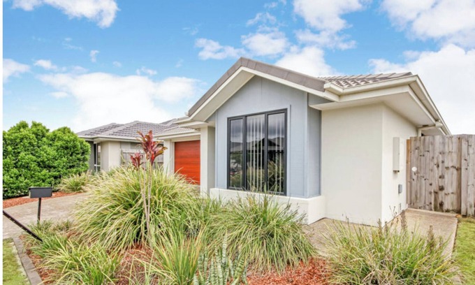 North Lakes Casa | Comfortable Home for You