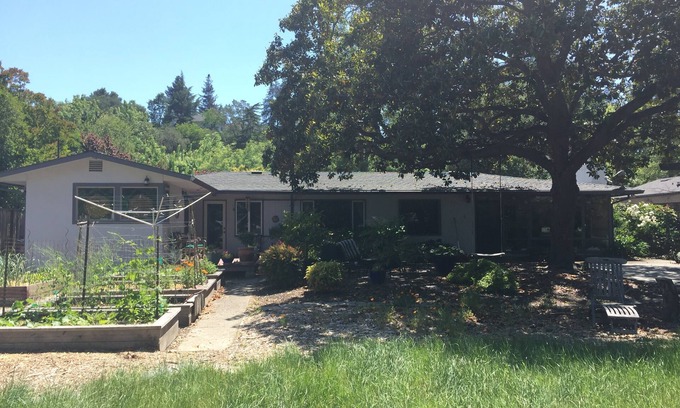Stanley Casa | Comfortable home walking distance to central Lafayette, CA.