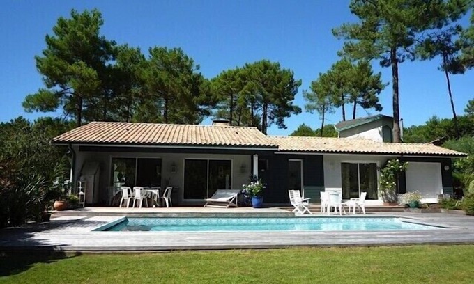Lacanau-Ocean Casa | Casa confortable, gran piscina con deck de madera, ubicación ideal en el golfo