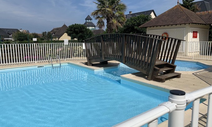 Port Guillaume Casa | Comfortable house ideally located 50 m from the pool and 300 m from the beach