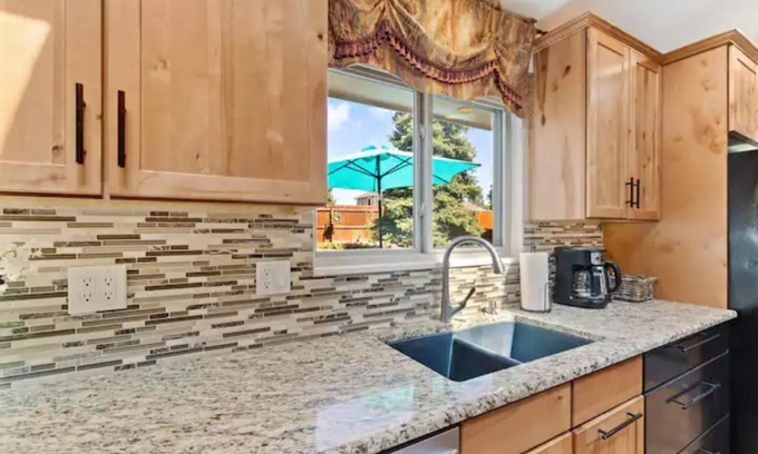 Ralston Valley Casa | Comfortable & Inviting Family Home - Sleeps 10