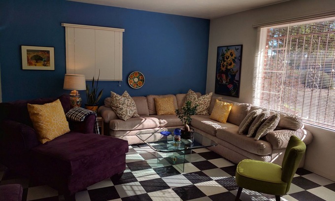 Richland Heights East Apartamento | CÓMODO APARTAMENTO EN EL CENTRO DE CASA PRIVADA